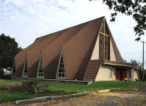 st.-peters-anglican-church-1955-915-merivale-rd